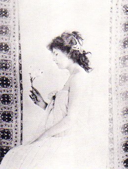 Marguerine Gagneur, photographiée par Mucha